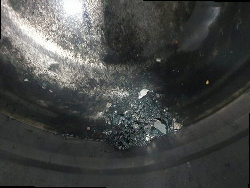 영등포구 하수구막힘 배관 점검 전 배수 속도와 역류 흔적을 기록하는 장면